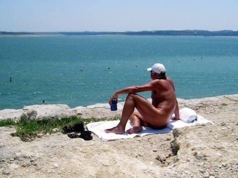 25 Worst Decisions You Can Make on a Nude Beach